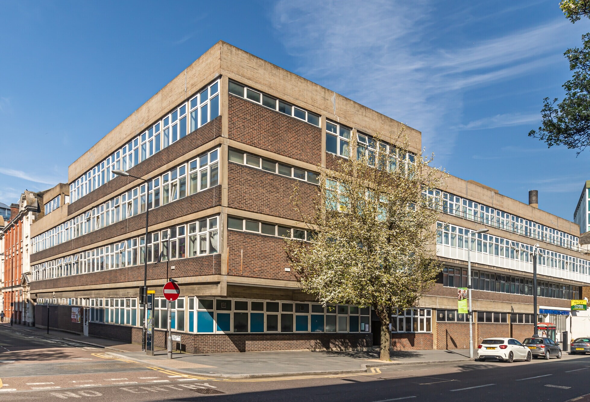 Woolwich-Island-Business-Centre.jpg
